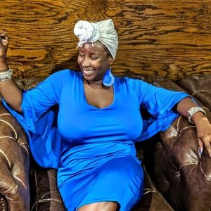 Meet your Posher, Miss